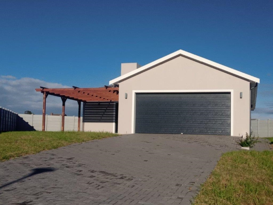 3 Bedroom Property for Sale in Paradise Beach Eastern Cape